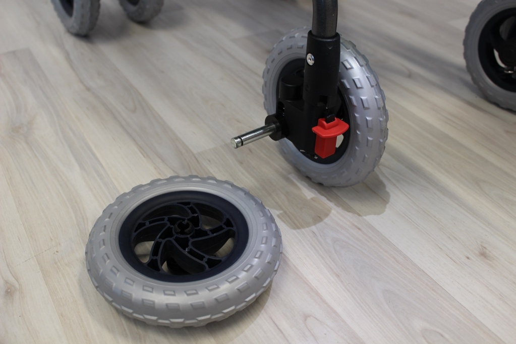 Быстросъемные колеса коляски Эко багги 