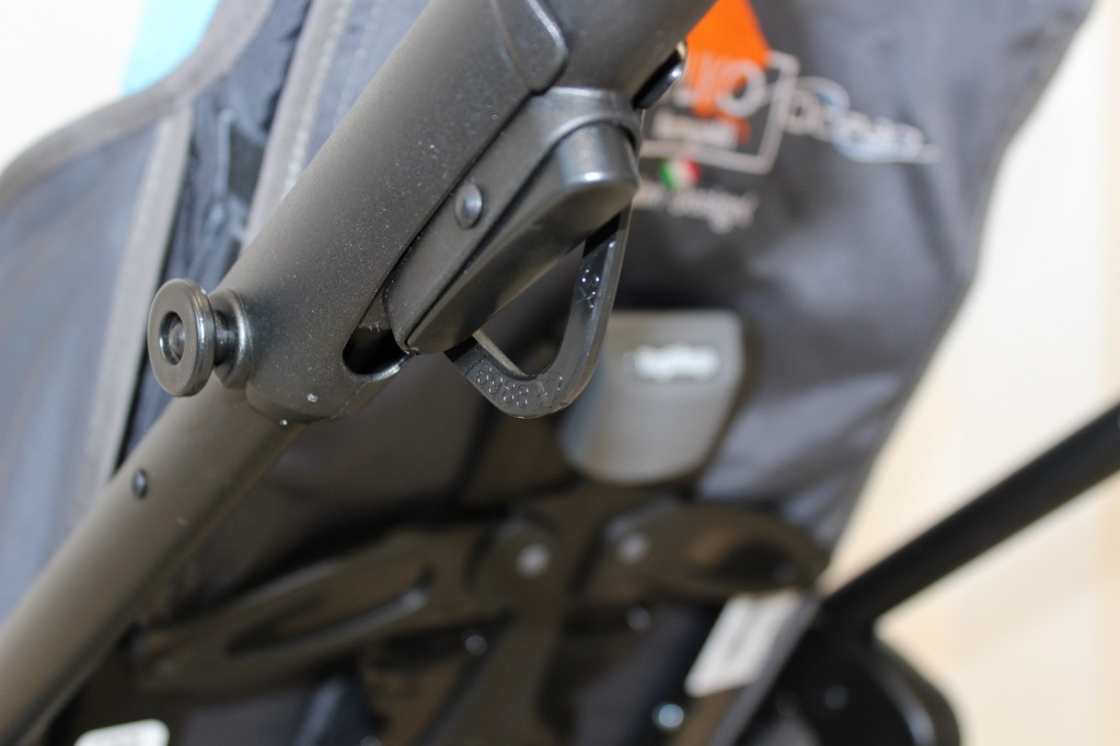 коляска Pliko