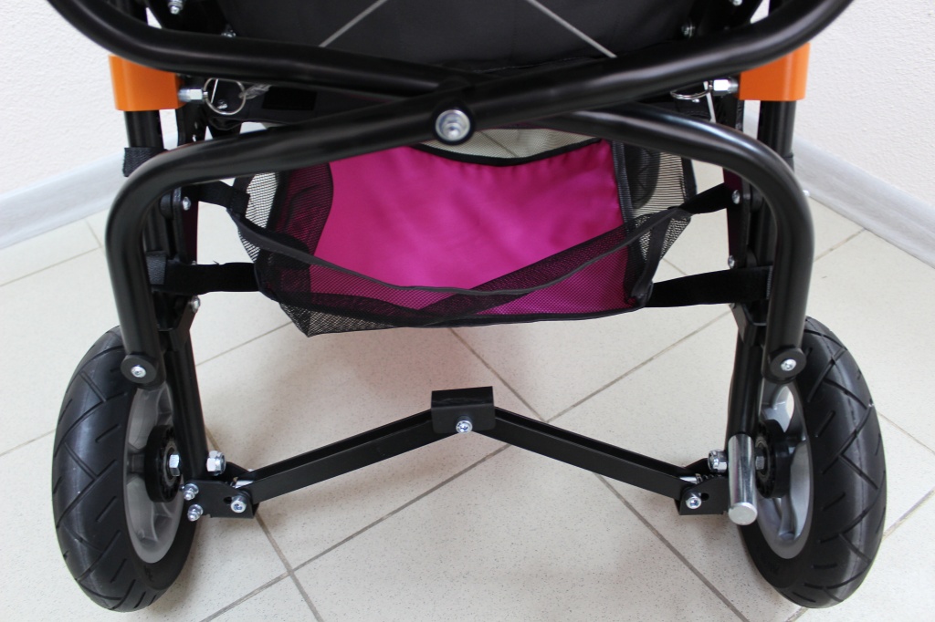 оптимус коляска_стояночный тормоз (2).JPG